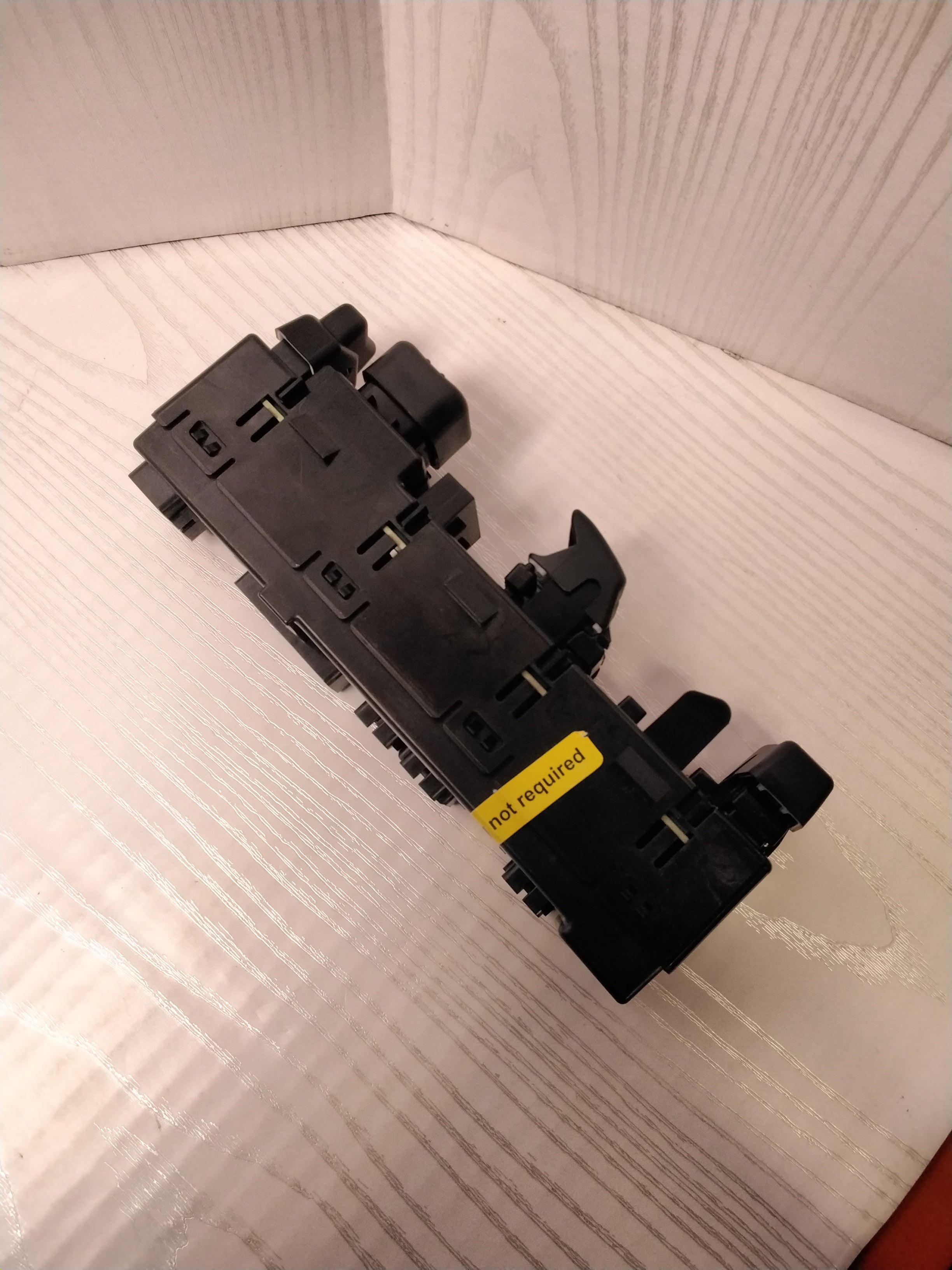 Standard Motor Products DWS-226 Power Window Switch Assorted, One Size (7760488431854)